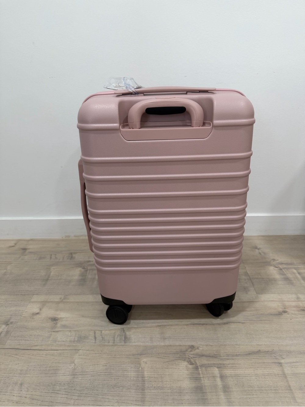 BEIS THE CARRY-ON ROLLER IN ATLAS PINK - Picture 3 of 5